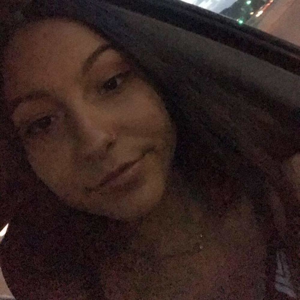 Meet your Posher, Abelina